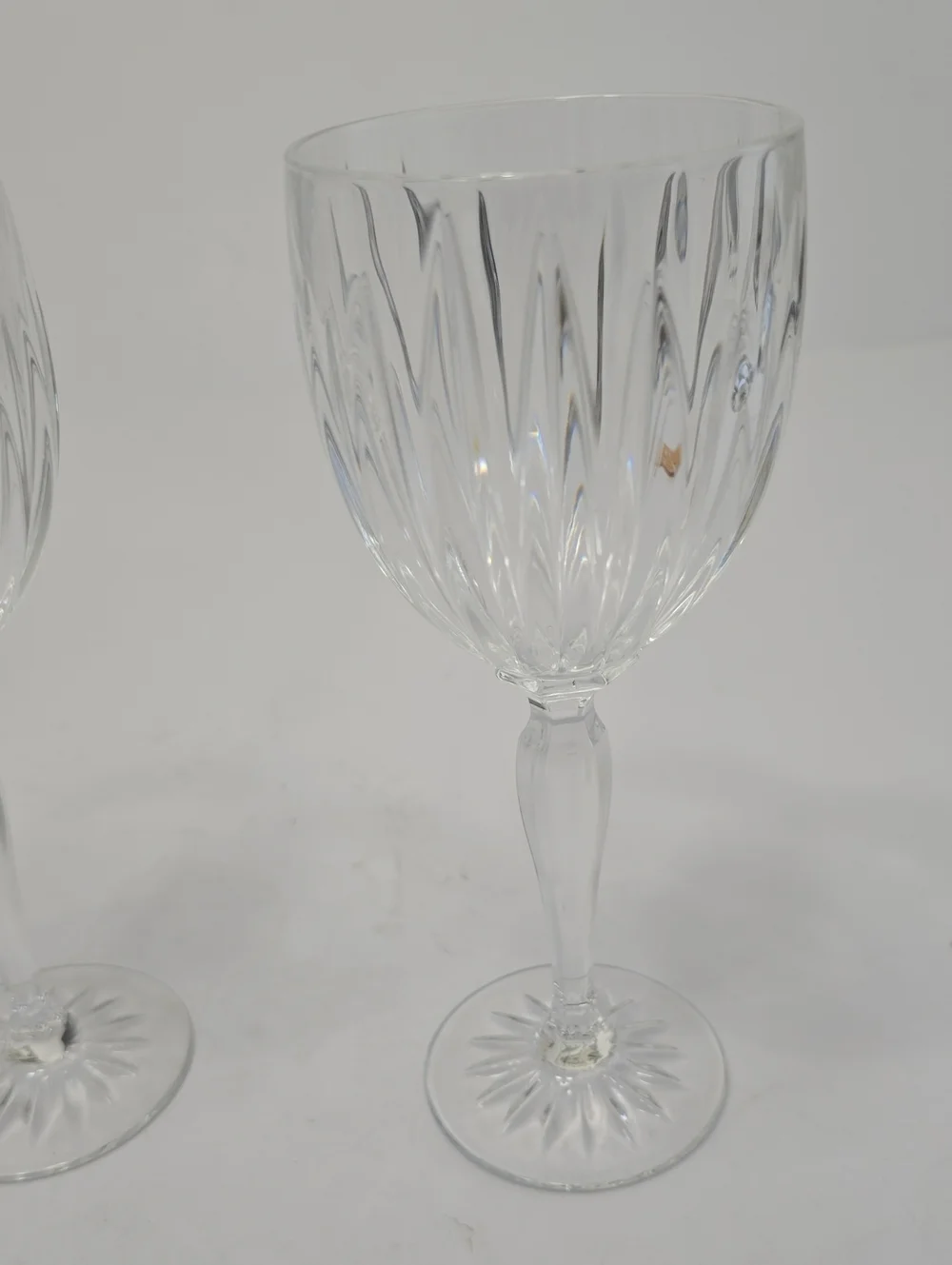 Cristal D'Arques Set Of 3 Durand Classic Crystal Wine Glasses
